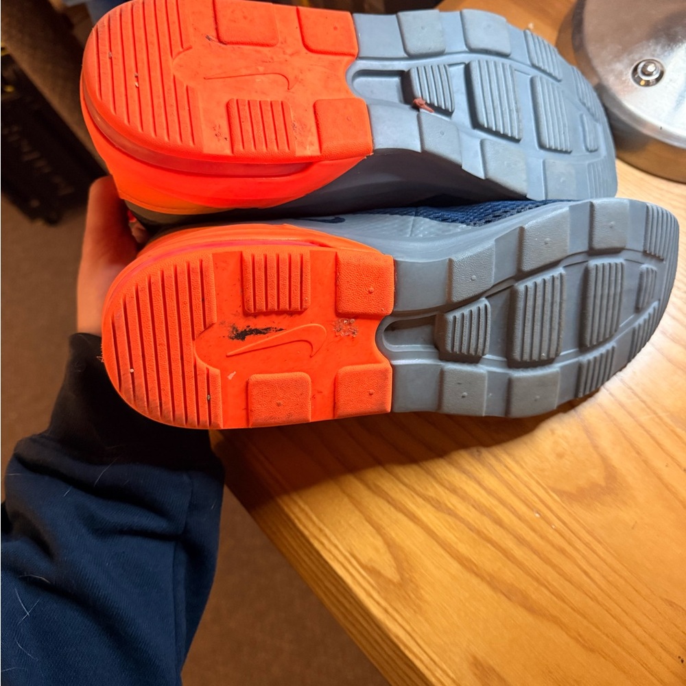Nike Men's Navy and Orange Sneakers - Picture 3 of 4